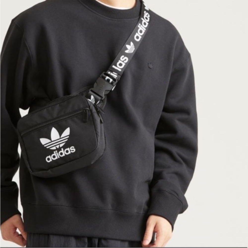 Classic Premium Clean Design Crewneck Sweatshirt - Picture 9 of 14